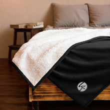 Load image into Gallery viewer, LC Logo Premium sherpa blanket
